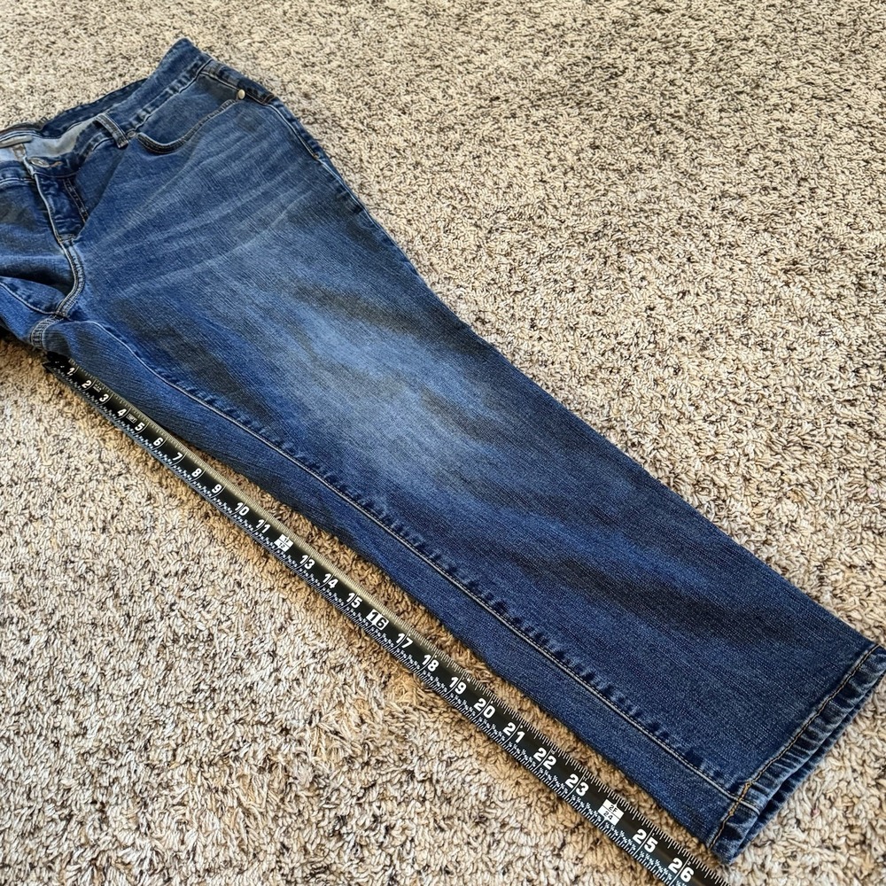 Torrid‎ Boyfriend Straight Jeans Vintage Stretch Women's 22 R (Actual 44X28.5) - Picture 6 of 11